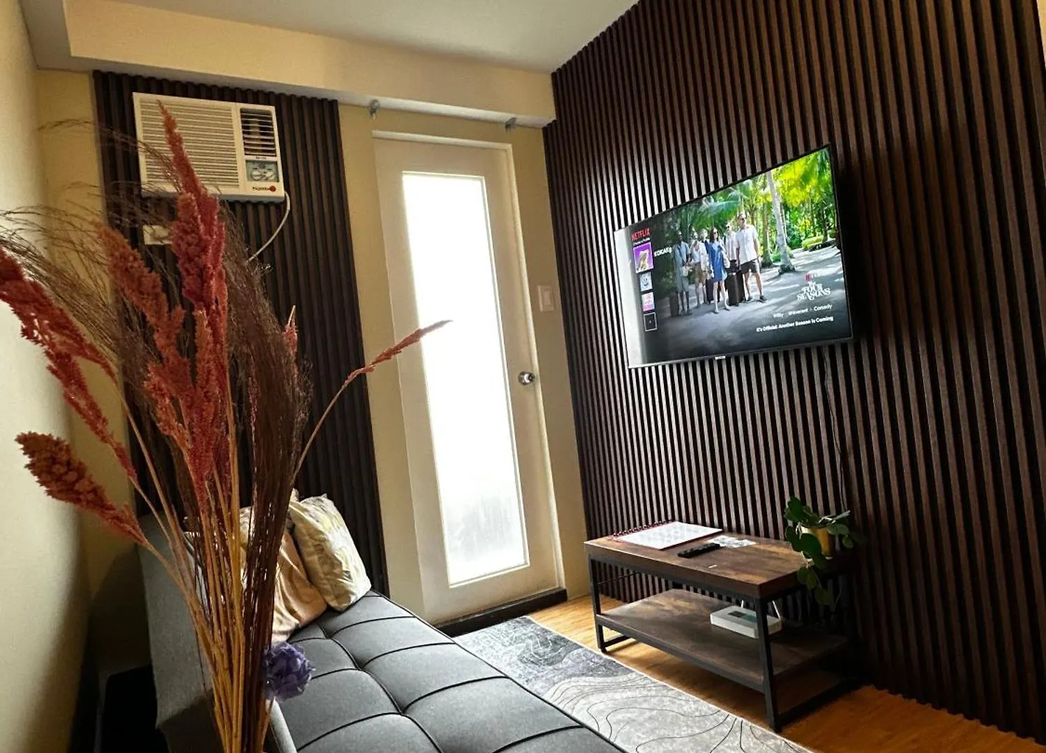 Minimalist 1-Bedroom Condo Unit Casa Timmy Davao City Appartement